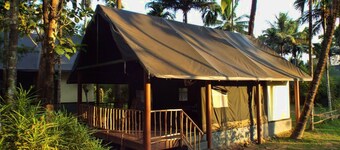 Amritara Riverside Luxury Tents