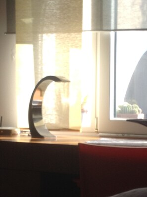 Economy Single Room, Private Bathroom (External) | Egyptian cotton sheets, desk, soundproofing, rollaway beds - Domus Felix (Sorrento)