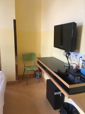 TV - Victory hotel (Guangzhou)