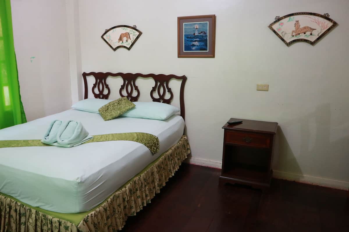 Standard Double Room | In-room safe, desk, rollaway beds, free WiFi