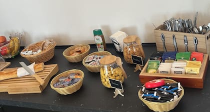 Hôtel Le Lyon Vert Commentry