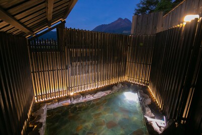 Yufuin Bath Satoyamasafu