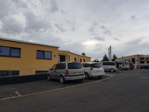 Free self-parking