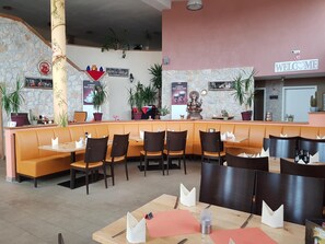 Restaurant - Sunnys Hotel & Residence (Mainz)