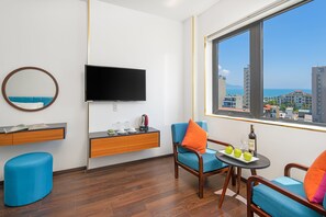 Family Room | Hypo-allergenic bedding, minibar, desk, laptop workspace - Platinum Danang Hotel (Da Nang)