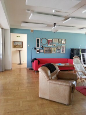 Zona de estar del vestíbulo