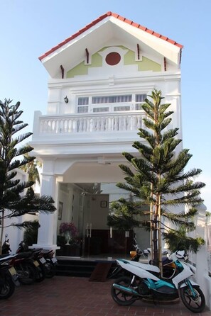 Bagian depan properti