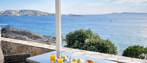 Appartement Supérieur, 1 chambre, vue mer | Terrasse/Patio