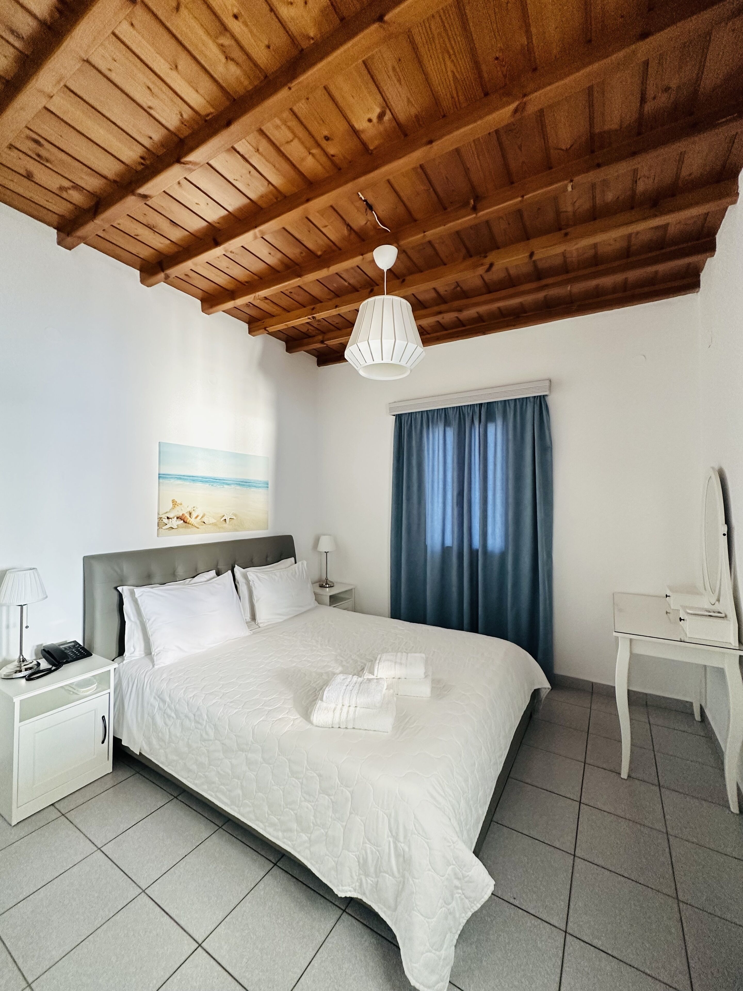 superior apartment, 1 bedroom, sea view | minibar, in-room safe, soundproofing, iron/ironing board