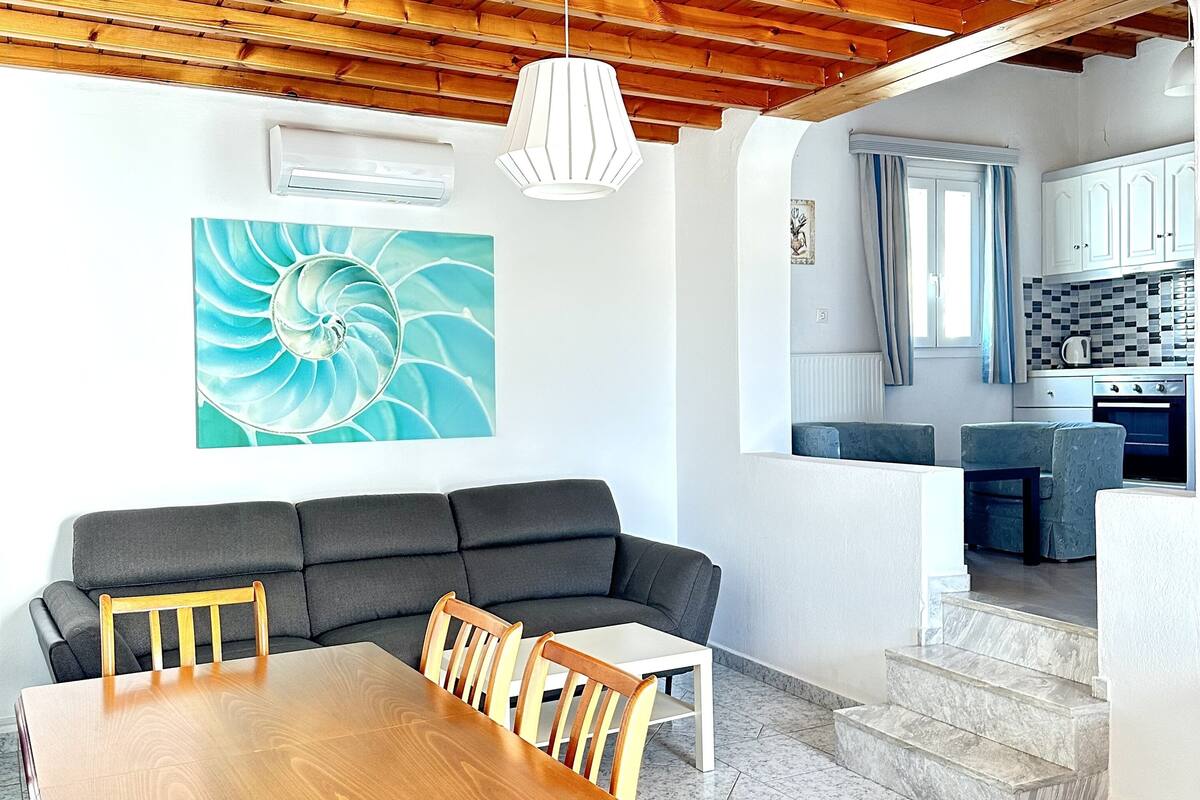 superior apartment, 2 bedrooms | living area | 32-inch flat-screen tv with digital channels, tv