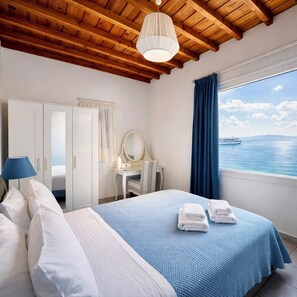 Superior Apartment, 2 Bedrooms | Minibar, in-room safe, soundproofing, iron/ironing board - Villa Oceania (Mykonos)