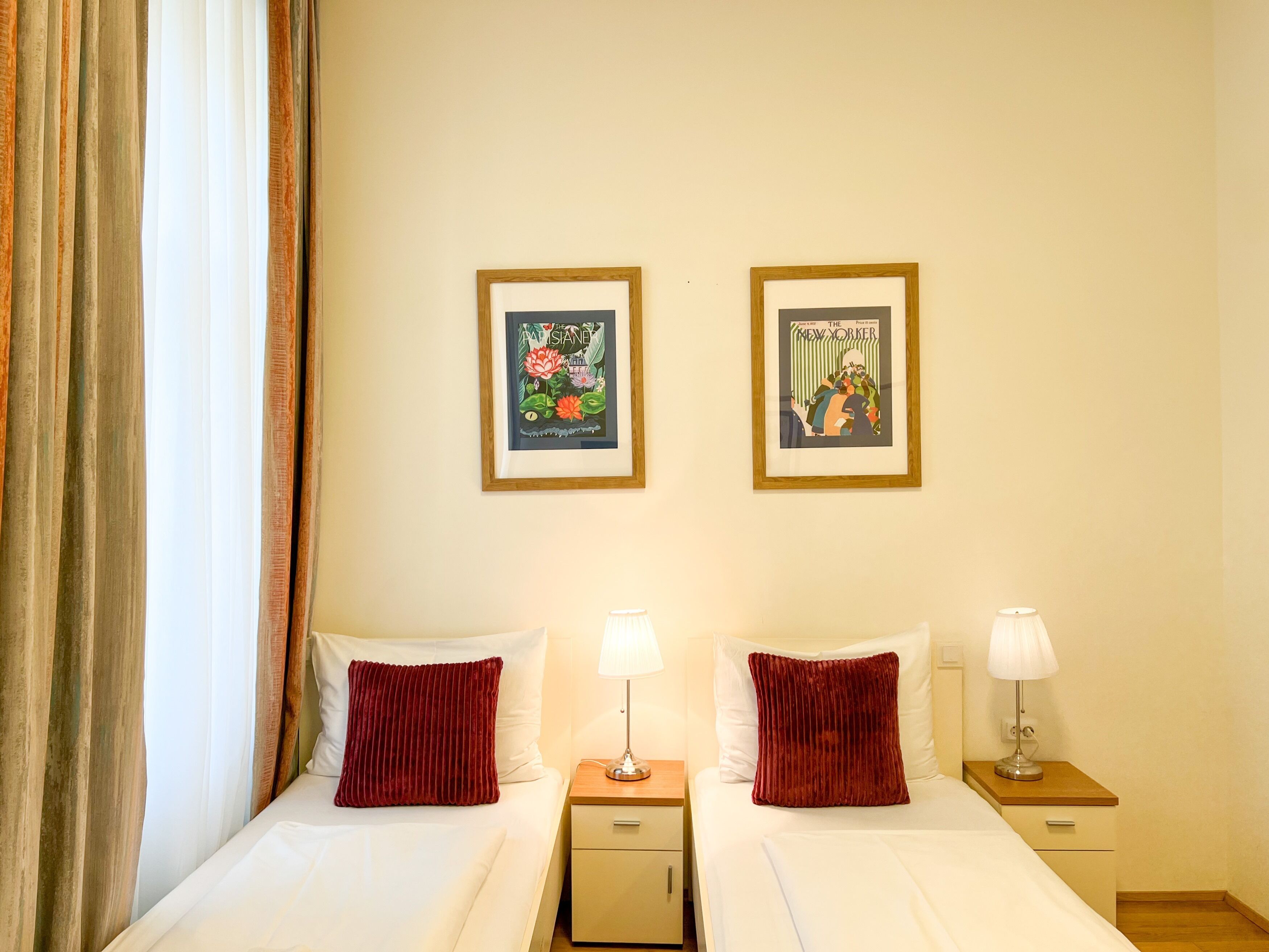 twin room | 1 bedroom, hypo-allergenic bedding, in-room safe, desk