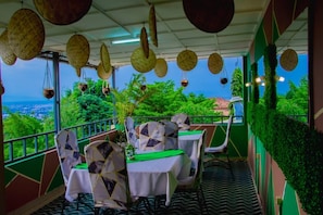 Terrace/patio - Gahahe Hills Hotel (Bujumbura)
