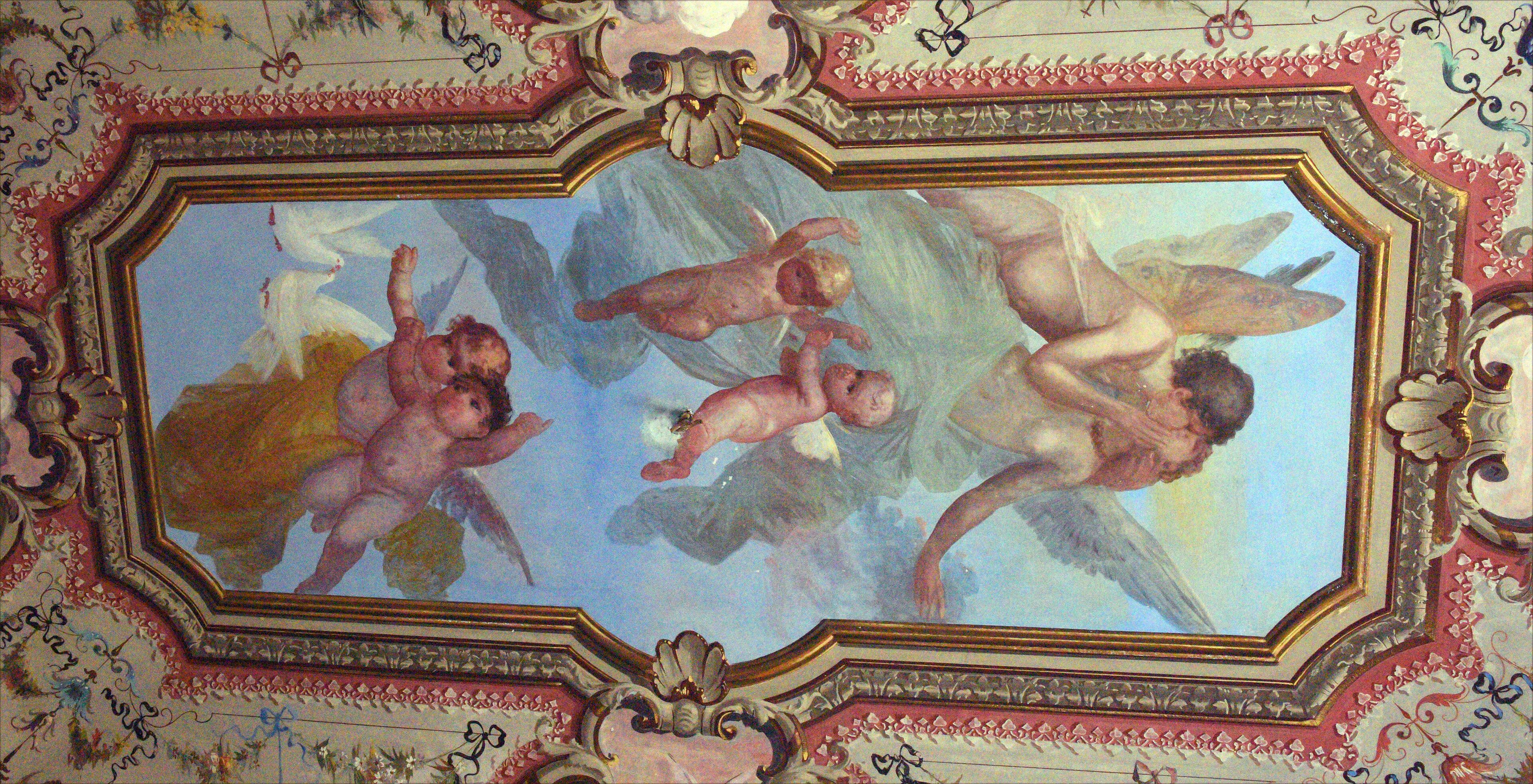 superior double room | 1 bedroom, minibar, in-room safe, desk