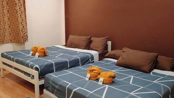 Free minibar, in-room safe, desk, laptop workspace