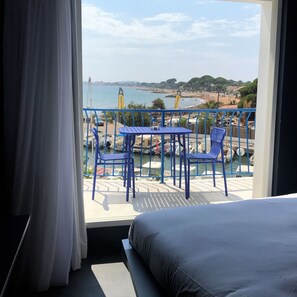 Double Room, Terrace, Sea View (2nd Floor) | View from room - La Reine Jane (Hyères)