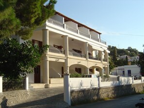 Exterior - Oasis Hotel (Kalymnos)