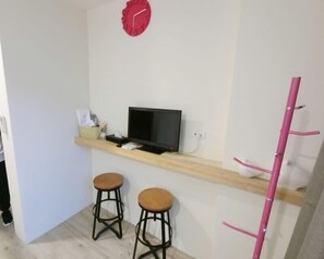 Deluxe-dobbeltværelse - 1 soveværelse | Skrivebord, mørklægningsgardiner, ekstra senge (tillægsgebyr)