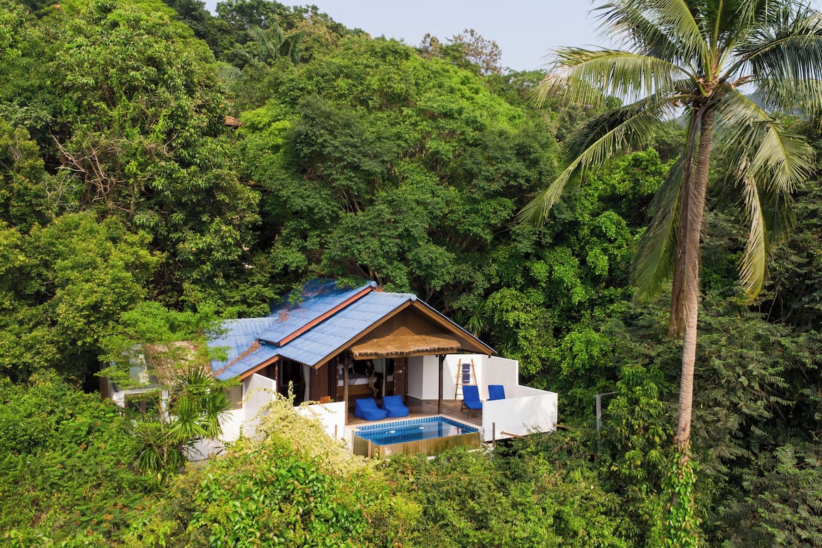 Luxury Villa, 1 King Bed, Private Pool, Sea View | In-room safe, desk, iron/ironing board, free WiFi