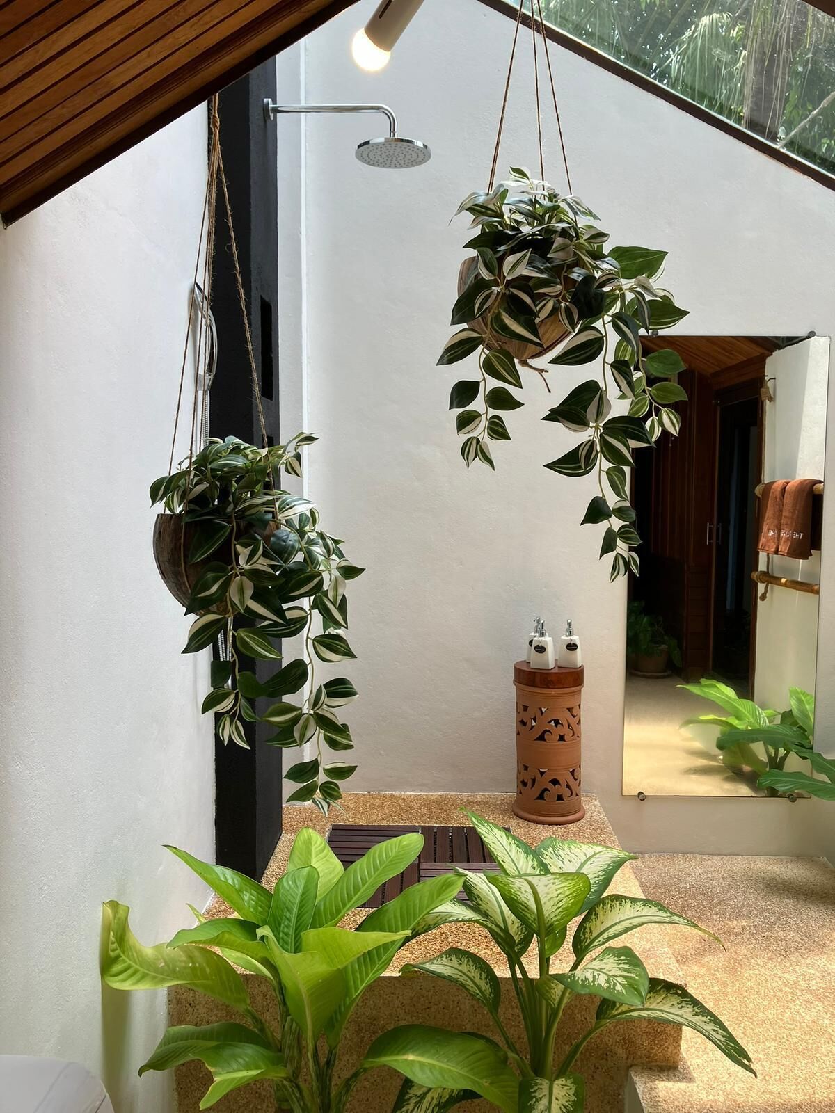 Honeymoon Villa, 1 King Bed, Private Pool, Sea View | Bathroom | Shower, free toiletries, hair dryer, bathrobes