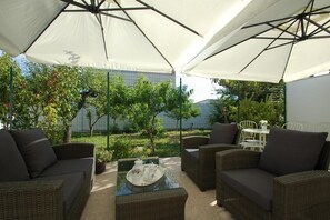 Terrace/patio - B&B Giardino dei Frutti (Bari)