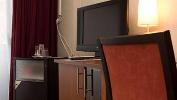 In-room safe, desk, iron/ironing board, free cribs/infant beds