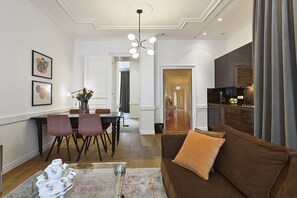 豪華公寓, 1 間臥室 | 客廳 | 平面電視