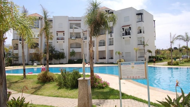 Outdoor pool - Appartement au complexe marina golf (Asilah)
