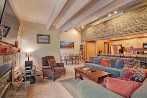 Condo, 2 Bedrooms | Living area | TV, DVD player