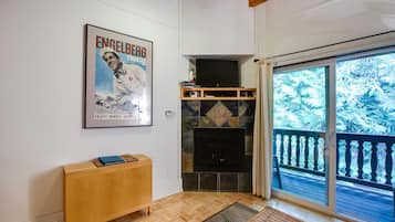 Condo, 1 Bedroom | Interior