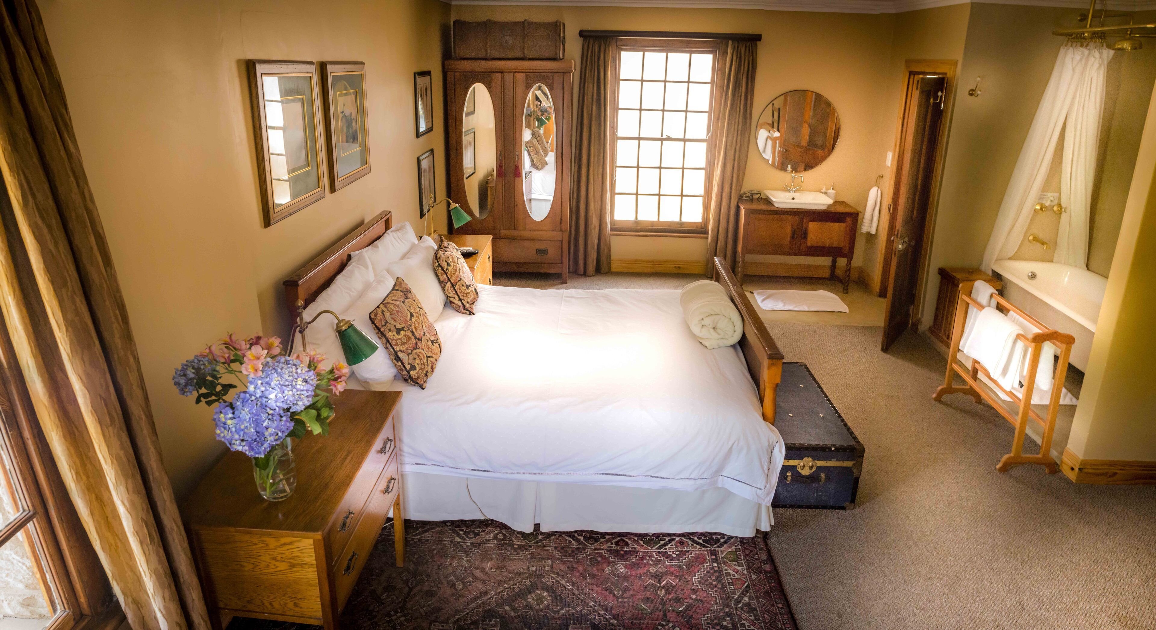 B&B Room Normal | Iron/ironing board, free WiFi, bed sheets