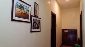 Interior detail - Our Melting Pot Hostel - El Nido (El Nido)