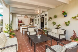 ลานระเบียง/นอกชาน