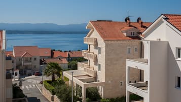 Deluxe Apartment, 2 Bedrooms, Balcony, Sea View | Water view