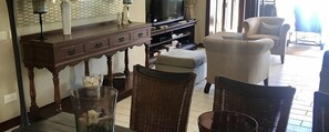  Apartment | Living area - Escape Eden (Mahé Island)