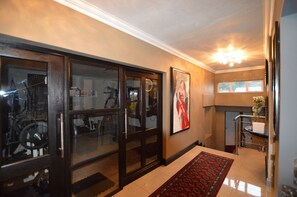 Interior - Kiwara Guesthouse (Randburg)