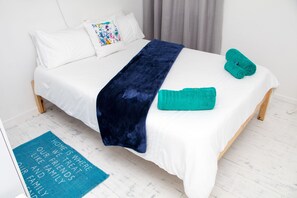 2 habitaciones, sábanas de algodón egipcio y decoración personalizada