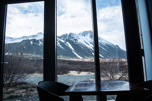 Luxury Cottage (2 Guests) | 1 bedroom, free WiFi, bed sheets