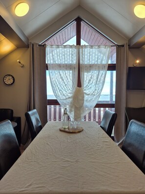 Apartment, 1 Bedroom | Living room