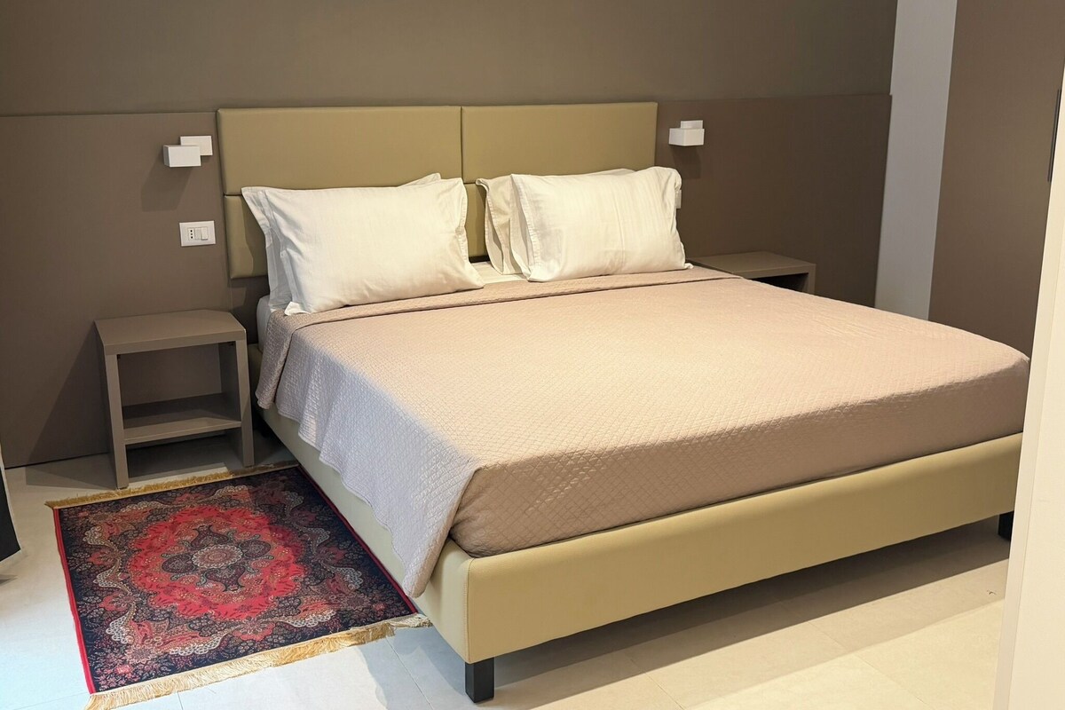 Standard Apartment, 1 Bedroom | Premium bedding, minibar, in-room safe, desk