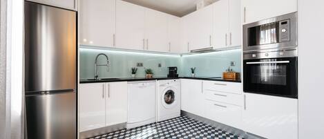 Premium Apartment, 5 Bedrooms (DOC Townhouse) | Private kitchenette | Highchair, dining tables