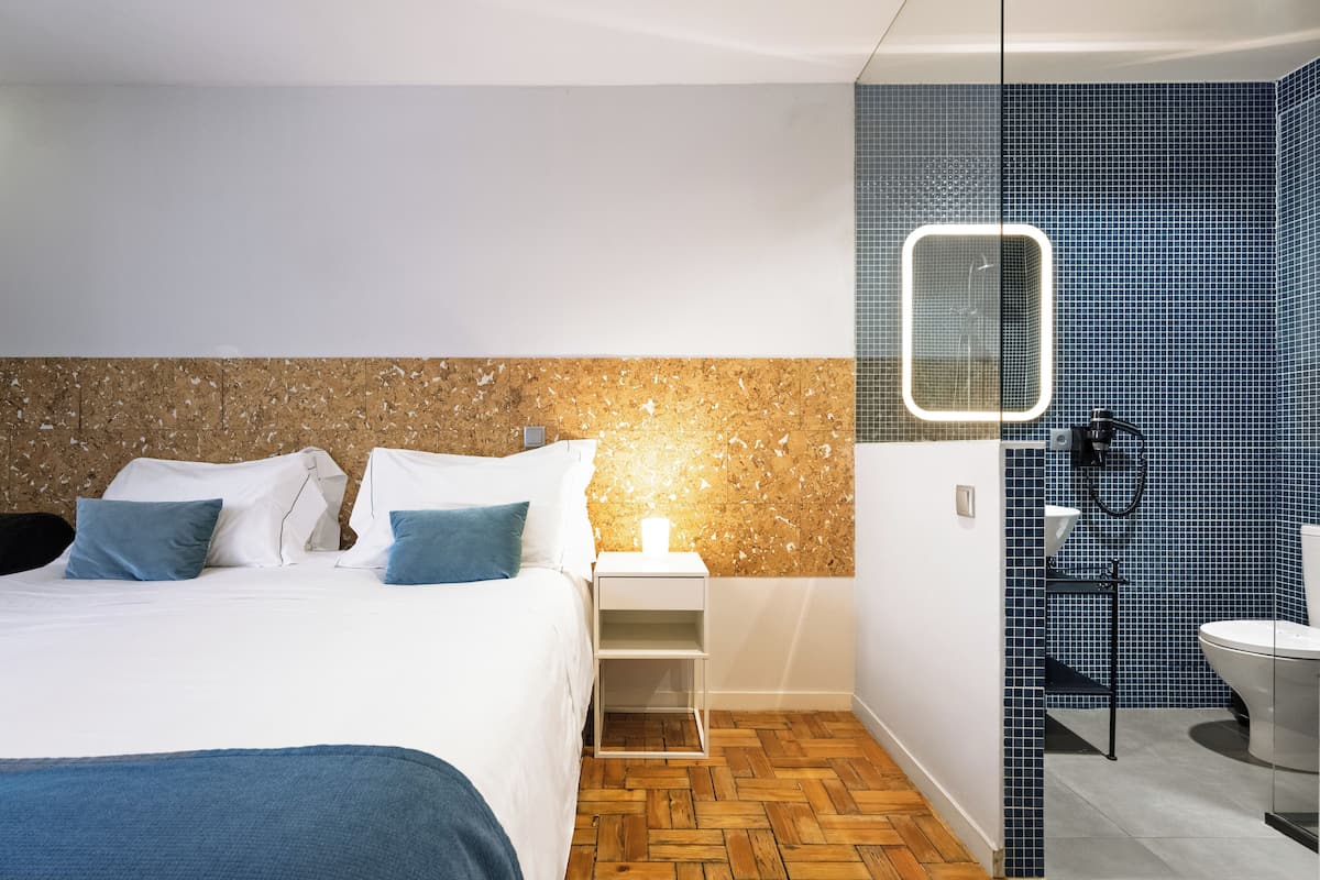 5 habitaciones, ropa de cama de alta calidad y colchones con pillow-top