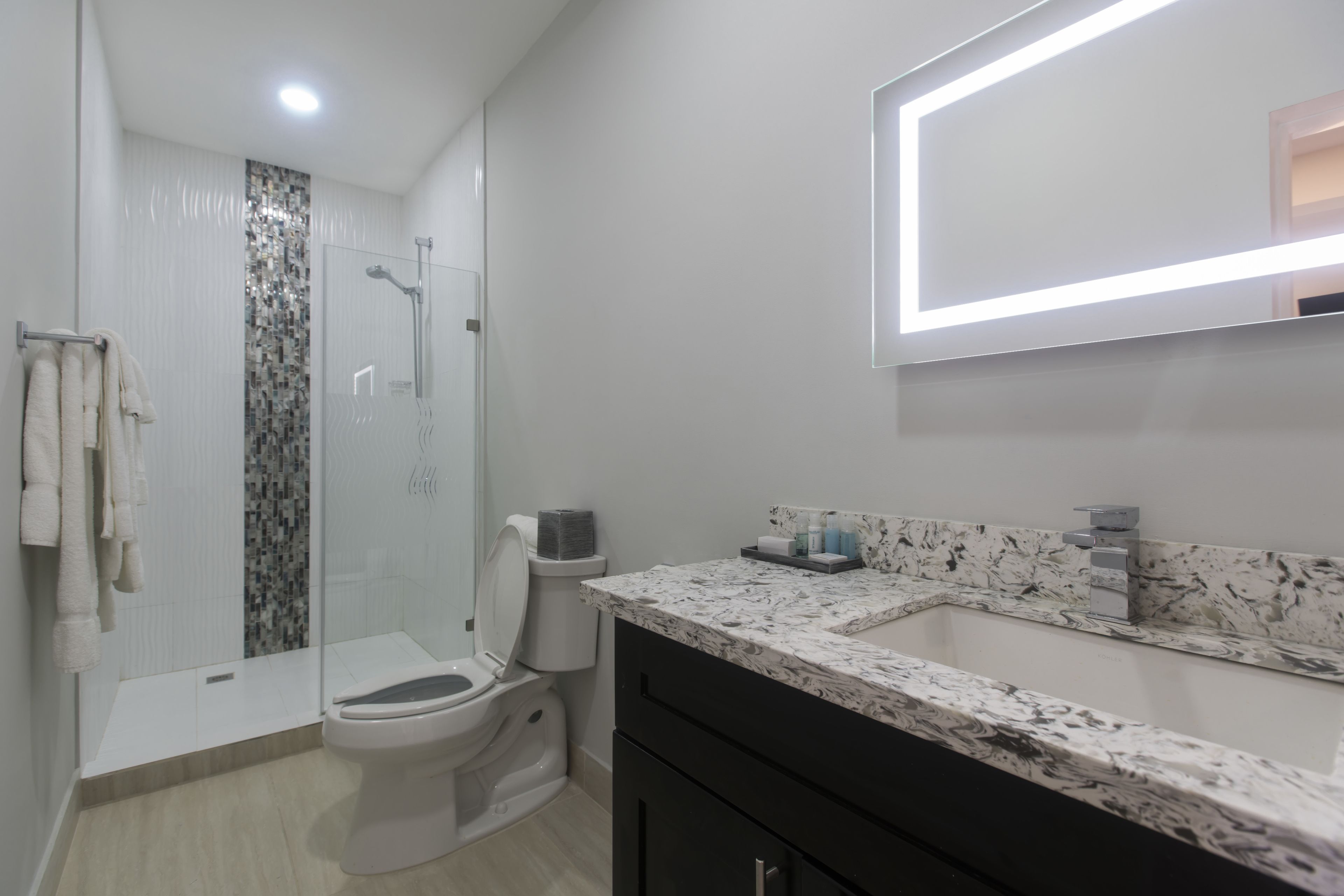 Photo - King's Hotel & Residences