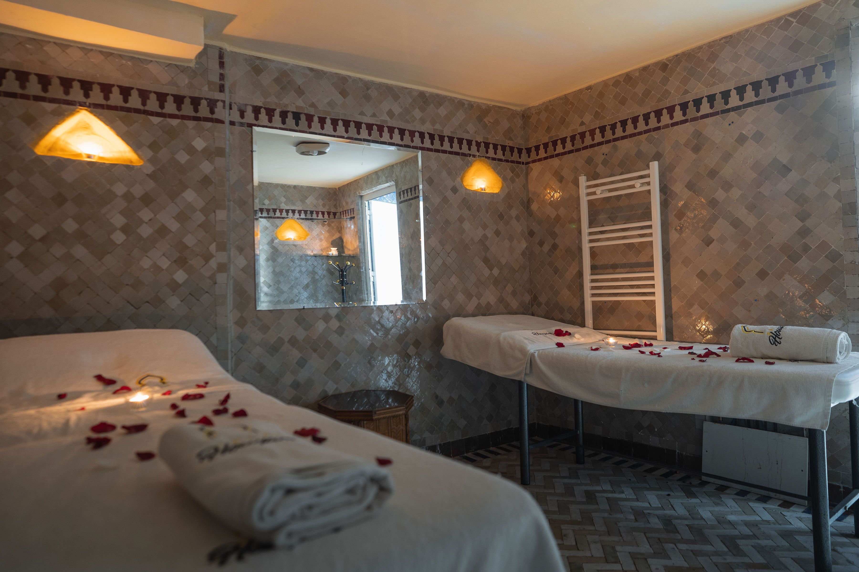 Photo - Palais Houyam