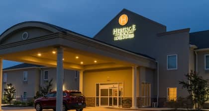 Heritage Place Hotel & Suites