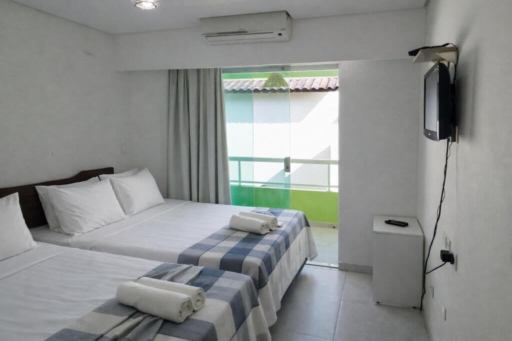 Habitación cuádruple estándar | Minibar, cortinas blackout y wifi gratis 