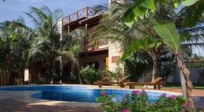 Piscina externa
