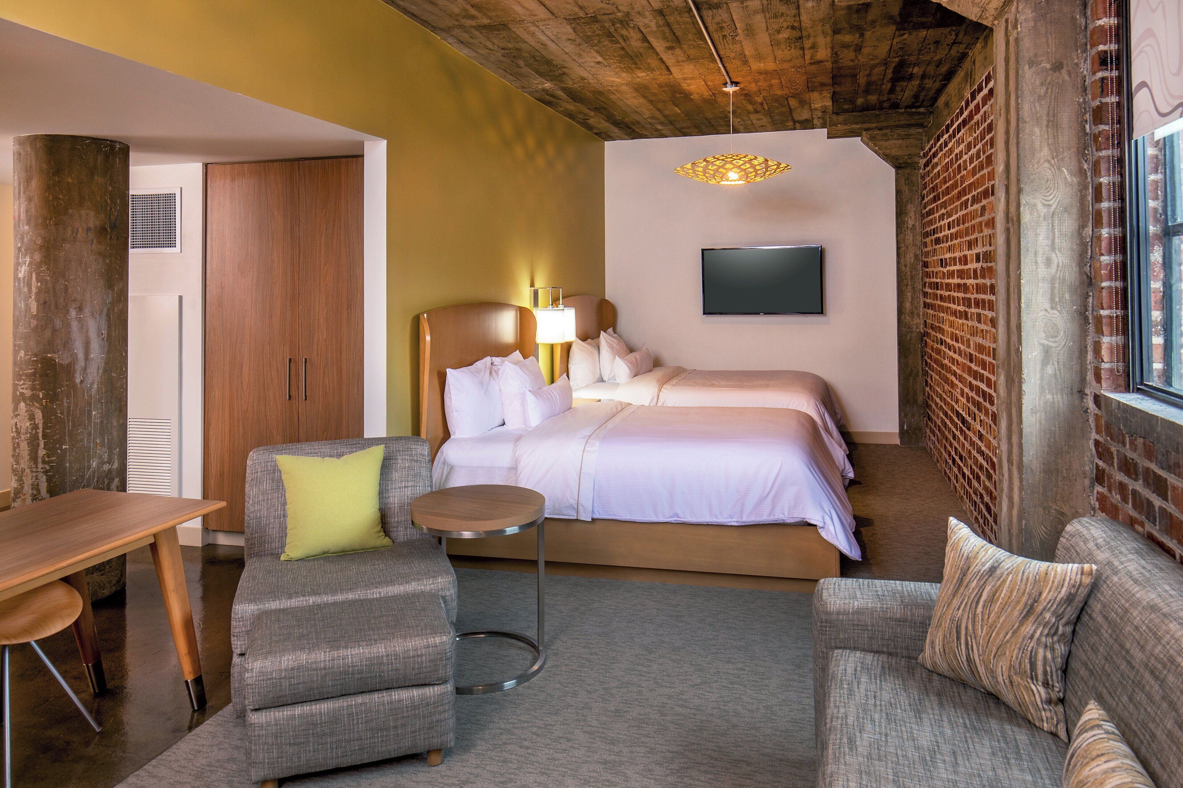 studio, multiple beds | premium bedding, in-room safe, desk, blackout curtains