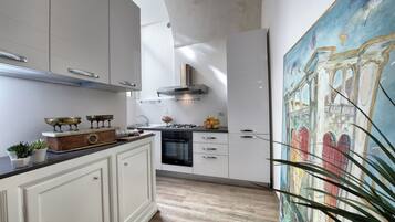 Comfort-Apartment, 2 Schlafzimmer, Küche, Gartenblick | Eigene Küche | Espressomaschine, Wasserkocher mit Kaffee-/Teezubehör, Wasserkocher
