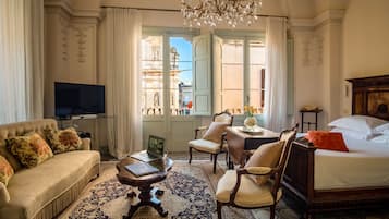 Junior Suite, Balcony, City View | 1 bedroom, premium bedding, down comforters, memory foam beds